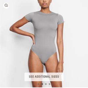 SKIMS Essentials Short Sleeve Bodysuit